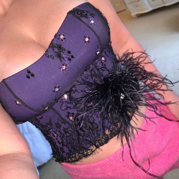 Corset - Picture 6 of 6